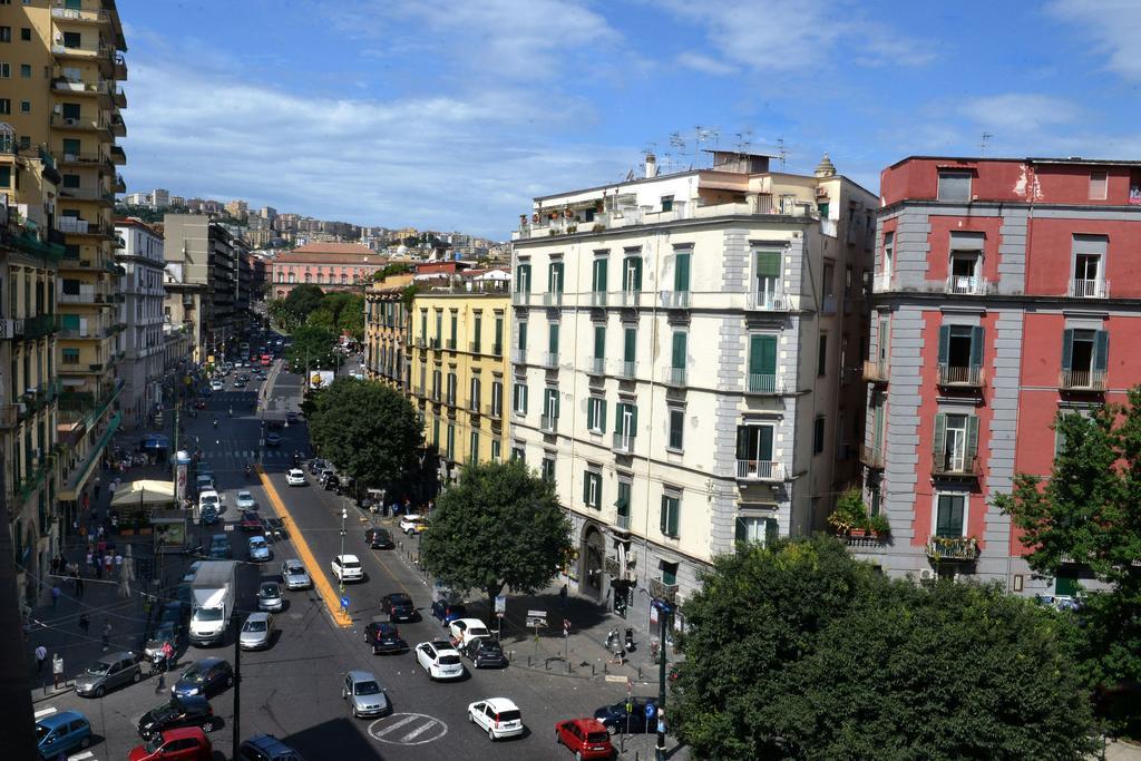 B&B Cuore Di Napoli Buitenkant foto