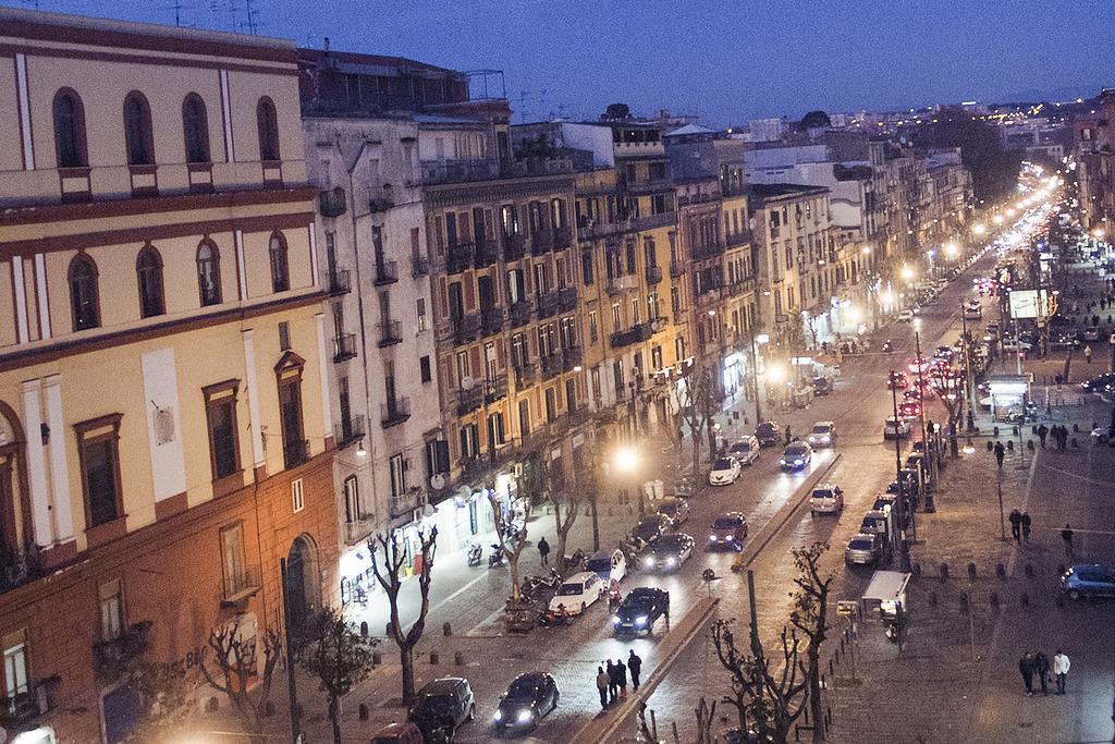 B&B Cuore Di Napoli Buitenkant foto